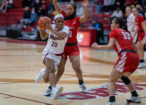 How Many Steps Can You Take in Basketball: A Journey Through the Rules and Beyond